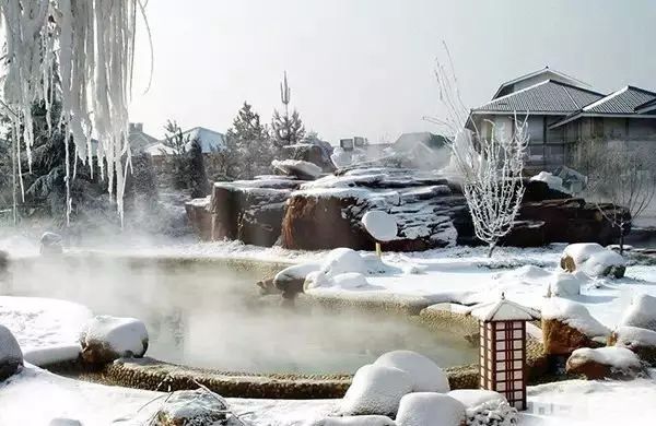 鄢陵花都温泉小镇住宿泡温泉套票_安吉温泉滑雪_安吉滑雪温泉套票