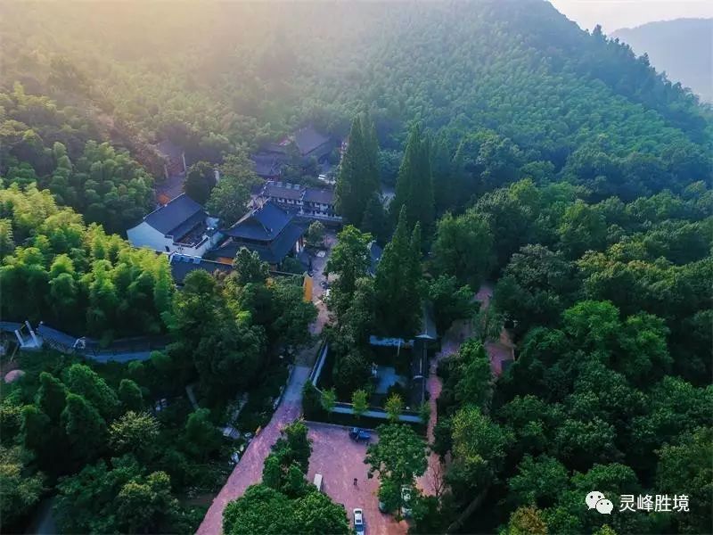 安吉灵峰山景区好玩吗_万荣孤峰山景区好玩吗_安吉灵峰山景区