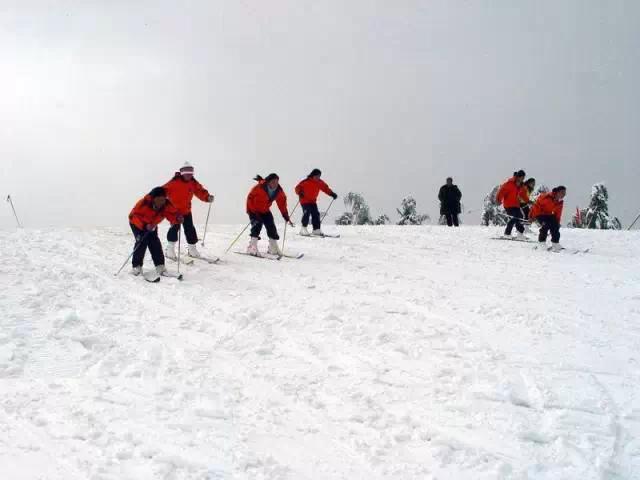 安吉滑雪温泉_安吉滑雪温泉二日游_安吉滑雪旅游攻略