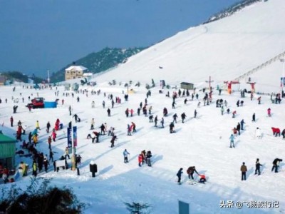 浙江安吉江南天池度假村，激情高涨，满足江南人滑雪的激情与挑战