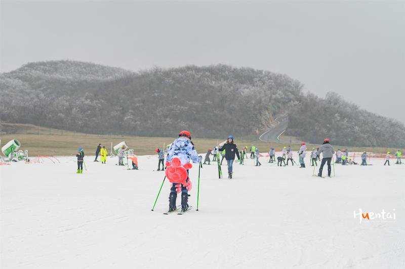 安吉滑雪场什么时候有雪_安吉滑雪温泉套票_安吉滑雪旅游攻略