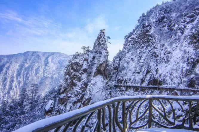 安吉滑雪旅游攻略_安吉温泉滑雪_安吉滑雪场什么时候有雪