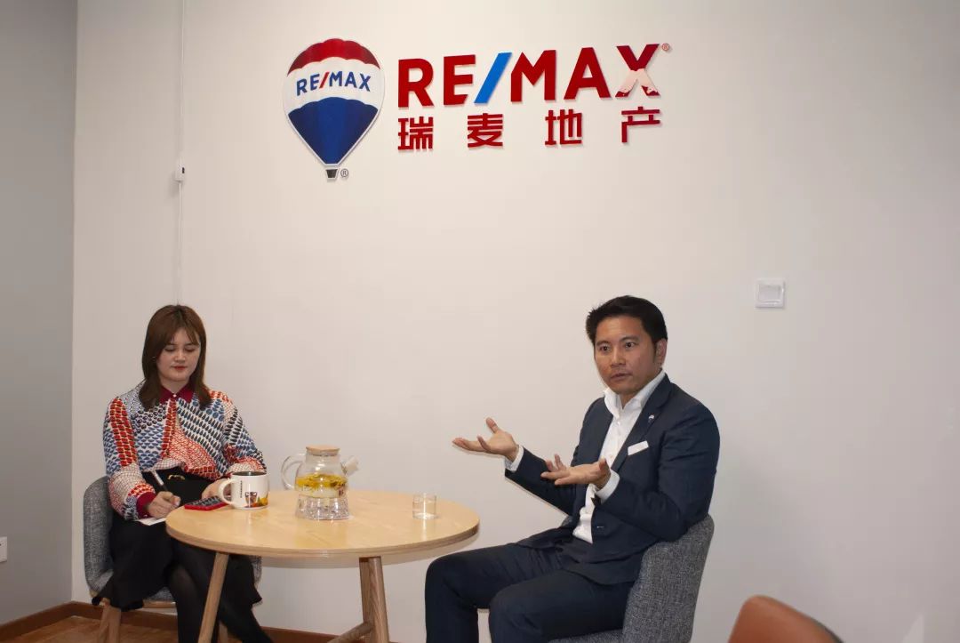 北京房地产经纪人挂靠_武汉搞房地 产的王学东_房地美和房利美对中国人民的影响