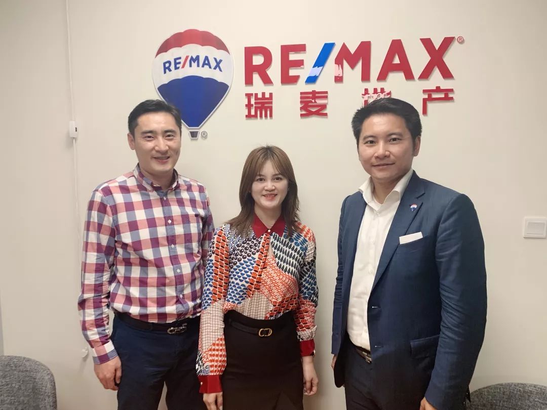 北京房地产经纪人挂靠_房地美和房利美对中国人民的影响_武汉搞房地 产的王学东