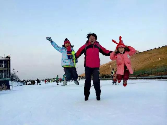 安吉天池滑雪场官网_江南天池滑雪一日游_安吉江南天池滑雪门票/滑雪场