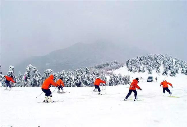 安吉滑雪团购_安吉滑雪场怎么样_安吉江南天池滑雪门票/滑雪场