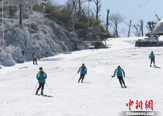 安吉江南天池酒店_安吉·江南天池滑雪场_安吉江南天池滑雪