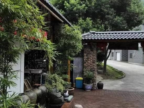 浙江安吉山庄_安吉董岭村农家乐哪家好_安吉董岭山庄怎么样