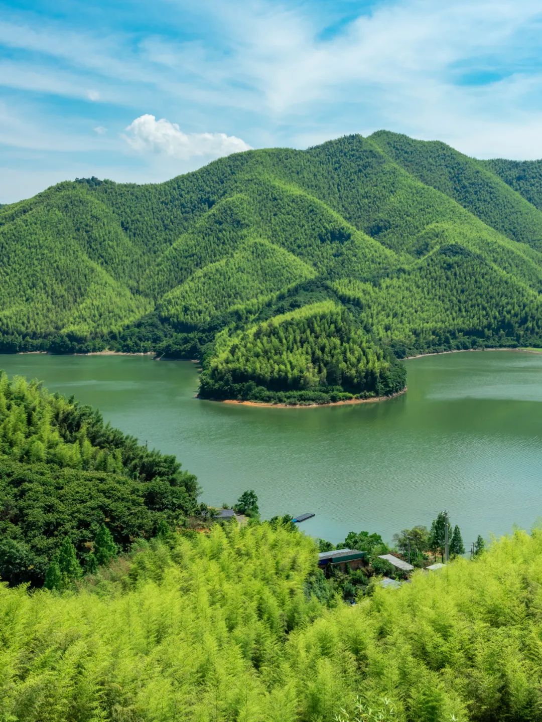 安吉房车旅游攻略_安吉露营地_安吉房车露营地