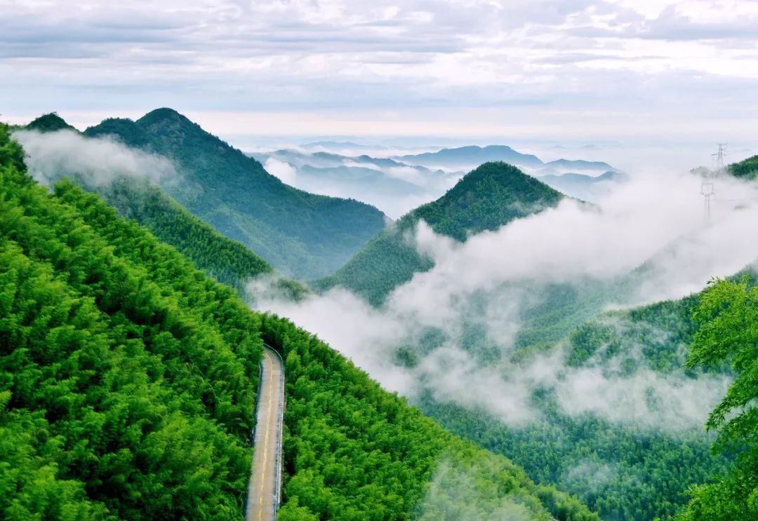 安吉房车旅游攻略_安吉房车露营地_安吉房车营地