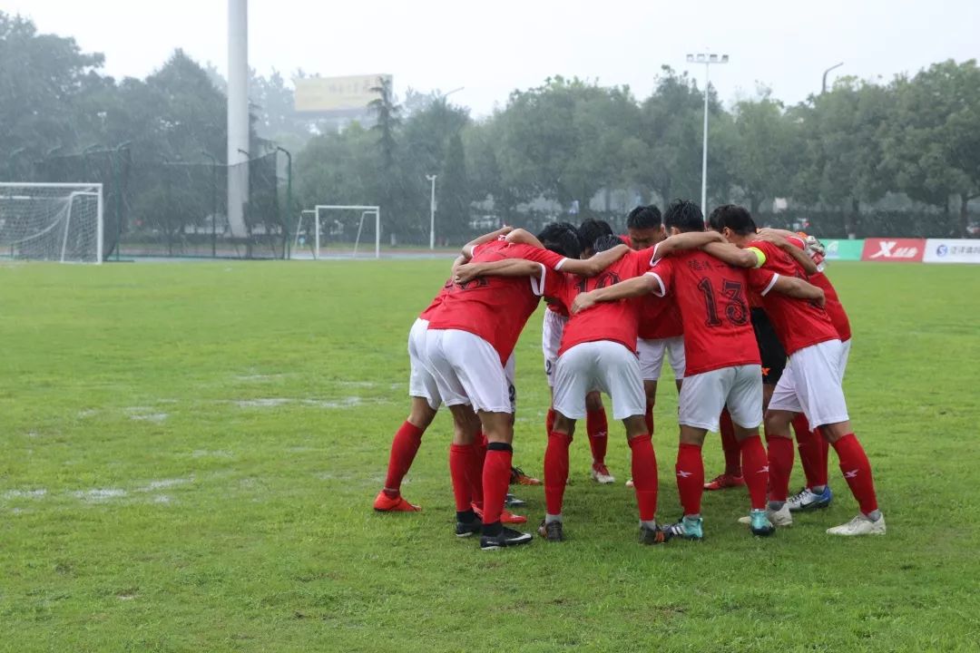 安吉高级中学属于什么学校_安吉高级中学属于学校还是学区_安吉高级中学好吗