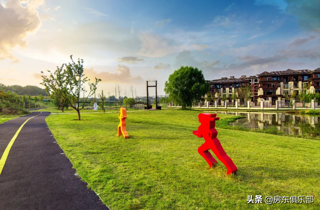 郑州清华园房地产_郑州清华园地产排名_郑州清华园地产集团公司