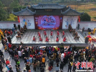 浙江安吉：“畲村过大年”活动沸腾起来