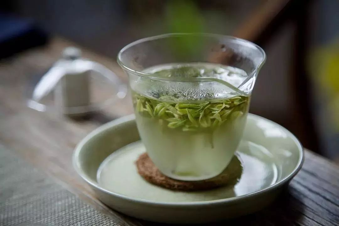 正宗安吉珍稀白茶_珍稀安吉白茶多少钱一斤_安吉珍稀白茶