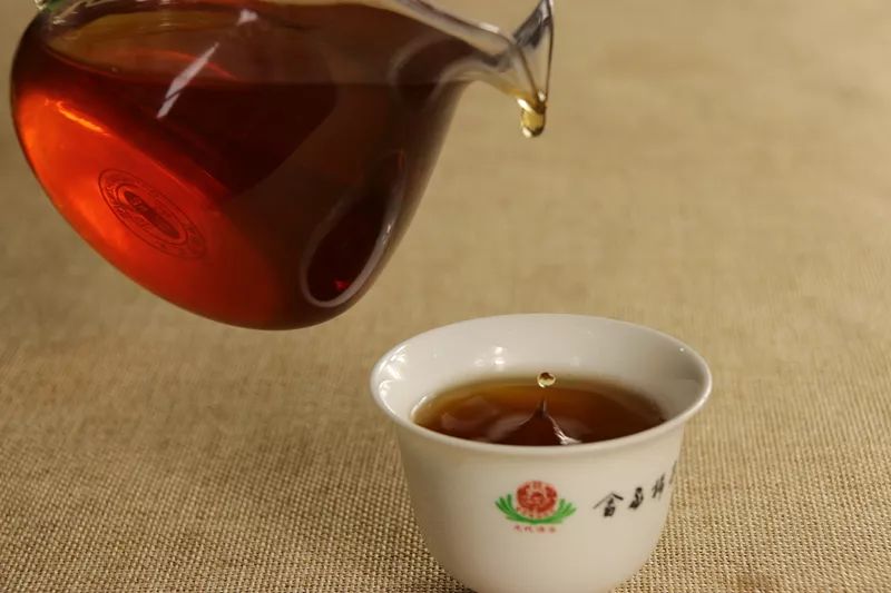 安吉白茶特点白茶的香气_安吉白茶的特点_安吉白茶三大特点