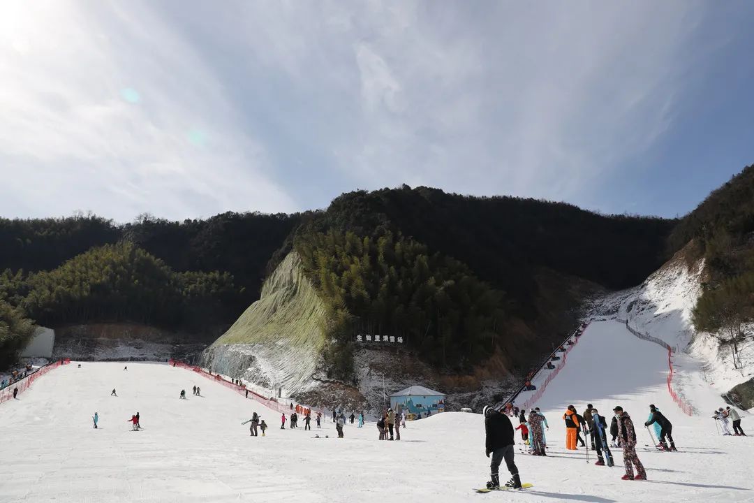 杭州到安吉滑雪场_安吉滑雪场怎么坐车_安吉滑雪场交通路线