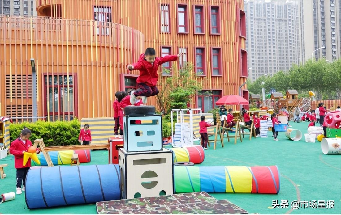 安吉游戏建构区的分析与观察_安吉游戏建构区总结分享ppt_安吉户外建构区和表演
