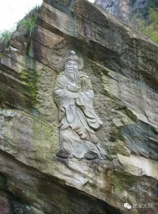 安吉天荒坪山顶度假酒店_安吉天荒坪旅游景区_安吉天荒坪酒店