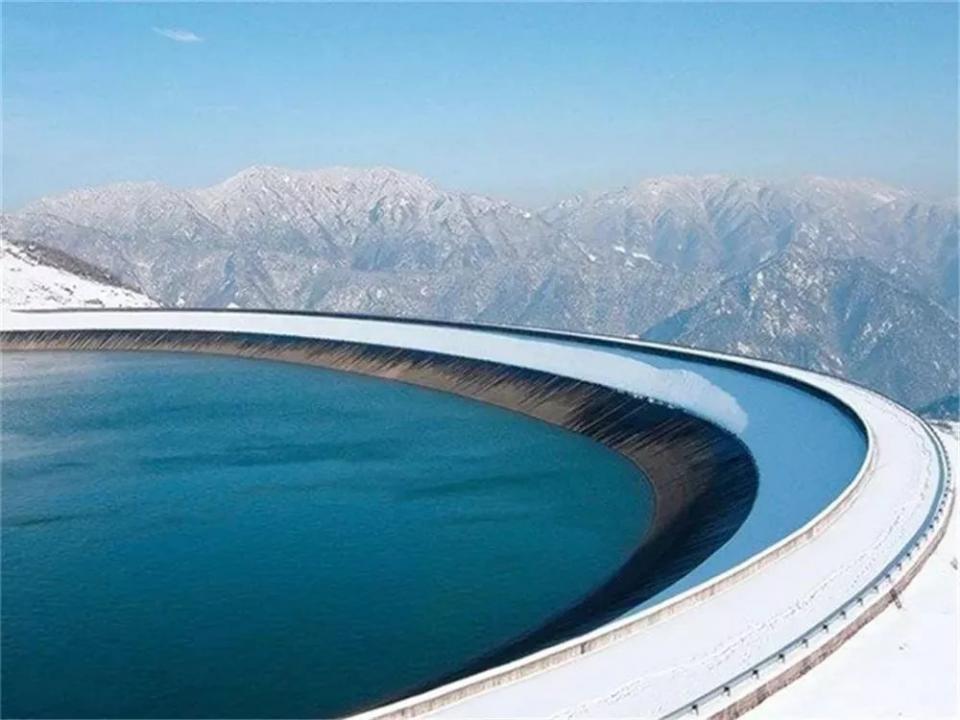 安吉滑雪场附近农家乐_安吉室外滑雪场_浙江安吉滑雪场住宿