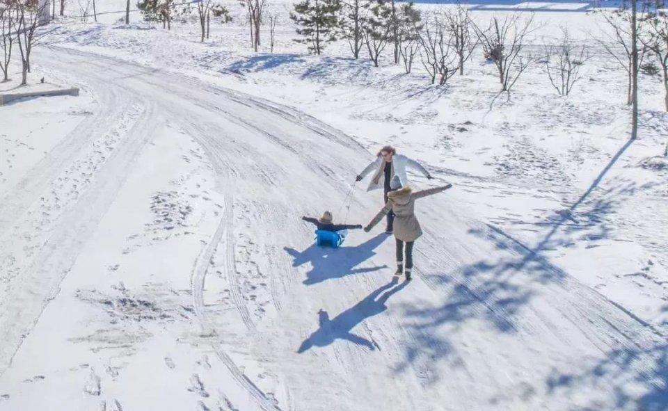 安吉滑雪场附近农家乐_浙江安吉滑雪场住宿_安吉室外滑雪场