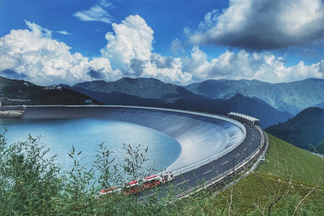 安吉旅游景点排名前十_安吉的旅游景点_安吉旅游攻略必去景点