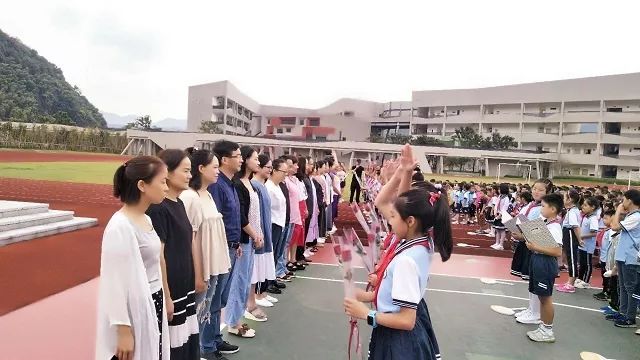 安吉学校事件_安吉学校食堂_安吉 学校
