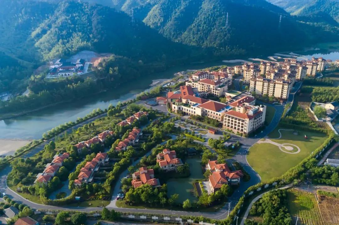 安吉百草园好玩吗门票多少一张_安吉百草园一日游攻略_安吉百草园旅游攻略