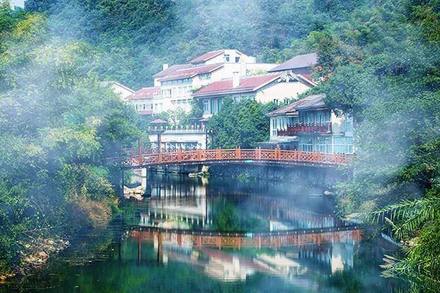 安吉酒店美林大厦地址_安吉美林度假酒店_安吉美林大酒店