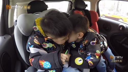 超人安吉干妈妈妈是哪一集_妈妈是超人2安吉干妈_超人安吉干妈妈妈是谁