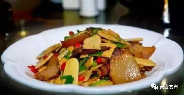 安吉冬笋什么时候上市_安吉挖冬笋旅游_安吉在哪里挖冬笋