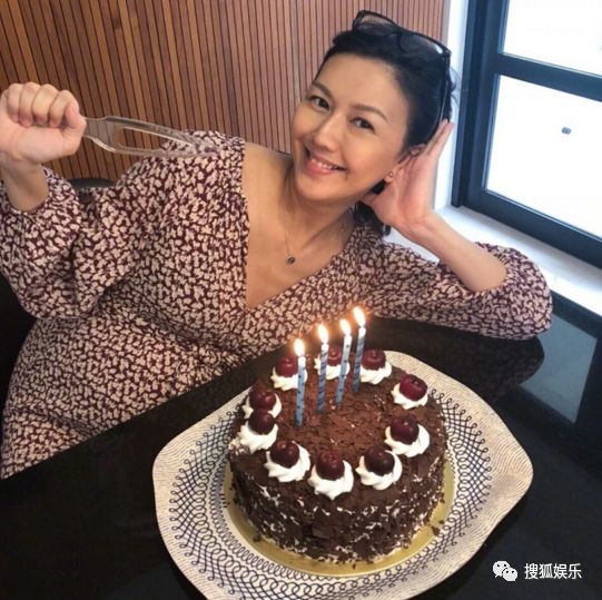 小鱼儿和安吉的综艺节目_安吉小鱼儿长大视频_安吉小鱼儿图片