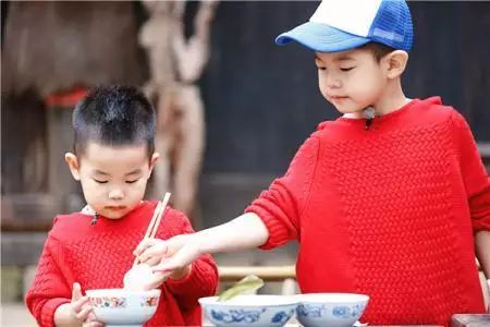安吉小鱼儿图片_安吉鱼儿视频_小鱼儿安吉照片