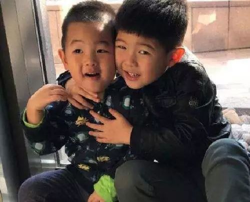 小鱼儿安吉照片_安吉小鱼儿图片_安吉鱼儿视频