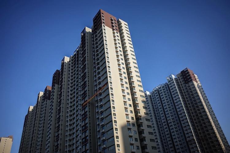 房地产成为支柱产业_支柱房地产产业发展现状_支柱产业 房地产
