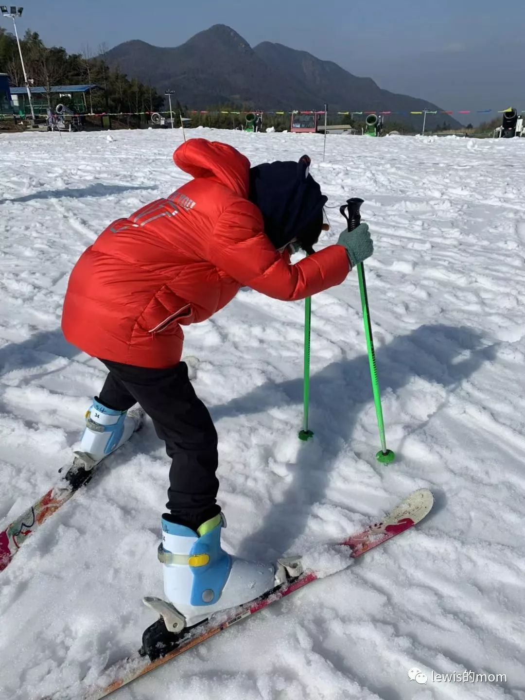 湖州安吉滑雪场_湖州安吉滑雪开放时间_滑雪湖州安吉哪里好