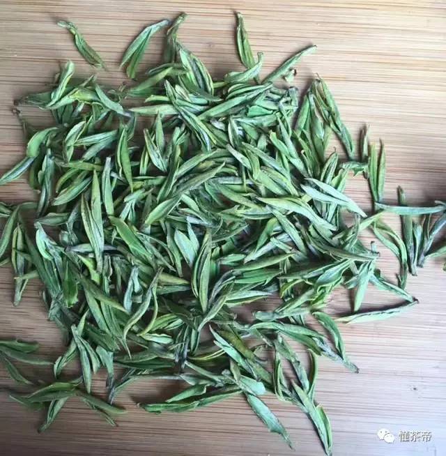 安吉白茶 白茶_白茶安吉特产多少钱一盒_白茶安吉多少钱一斤