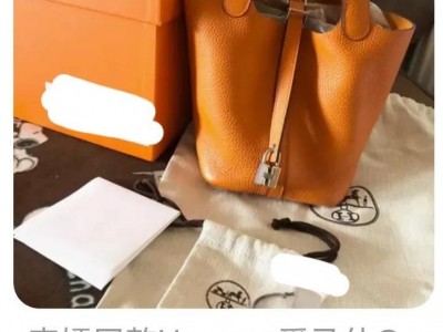 星二代打卡北京环球影城：安吉憨厚似沙溢，黄磊小儿子正面照曝光