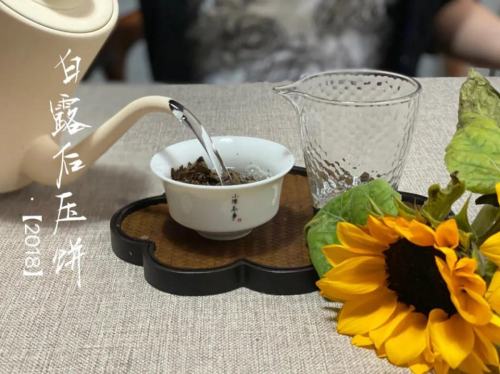 白茶安吉特产多少钱一盒_白茶安吉特产礼盒装_安吉白茶 白茶