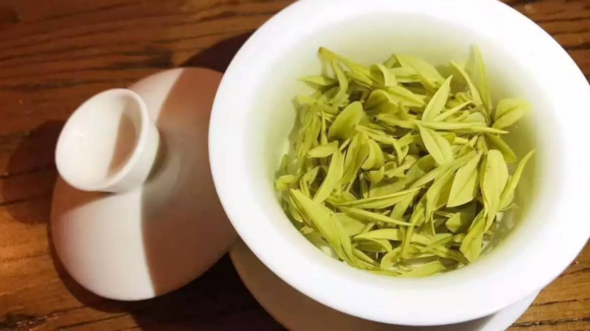 安吉白茶制作工艺_安吉白茶制作流程_安吉工艺制作白茶怎么样