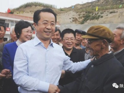 陆治原任山东省委委员、常委和青岛市委书记