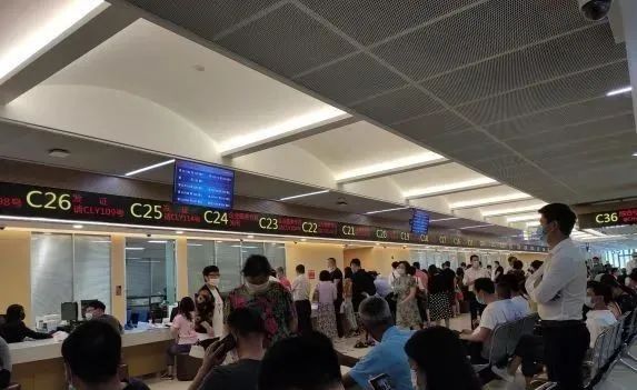 南汇房产交易中心电话_南汇房地产交易中心营业时间_南汇房产交易所地址