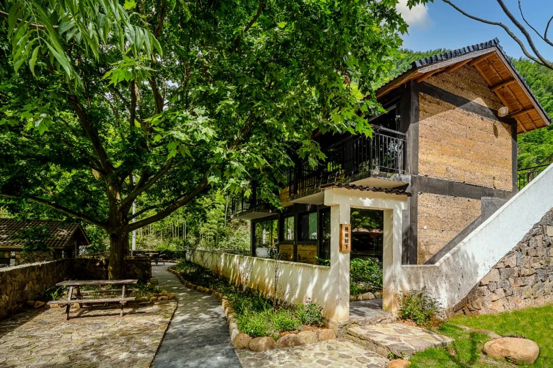 安吉温泉度假酒店_安吉 温泉酒店_浙江安吉温泉酒店度假村