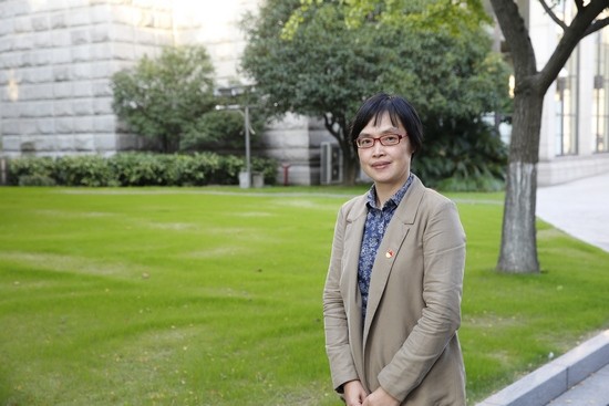 房地产 论文选题如何确定_房地产论文选题意义_房地产选题依据及意义模板