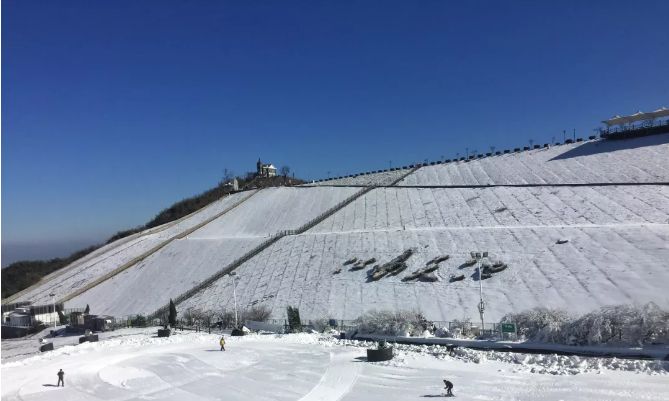 安吉江南天池滑雪场_安吉江南滑雪场雪道图_安吉的江南天池滑雪场