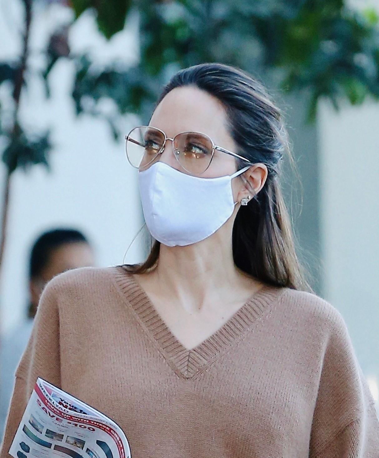 安吉朱丽娜电影_安吉朱丽娜_安吉朱丽娜五条经文