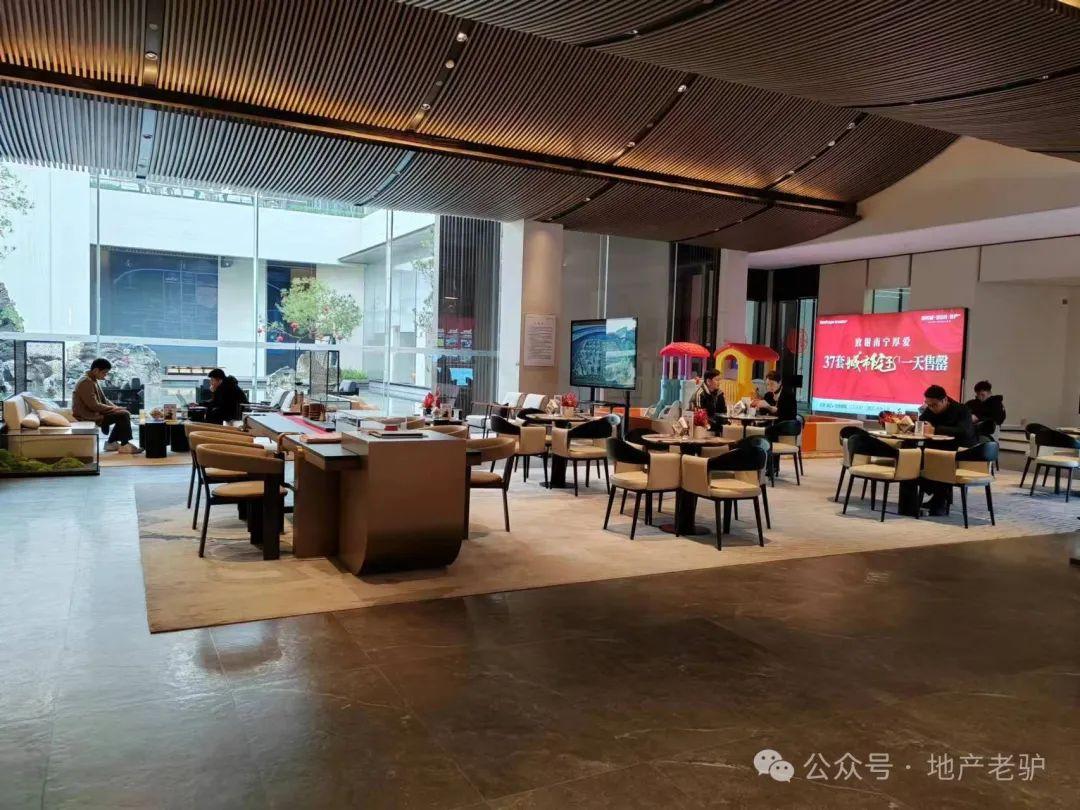 南宁安吉万达公寓出售_南宁安吉万达二手房_南宁市安吉万达房价