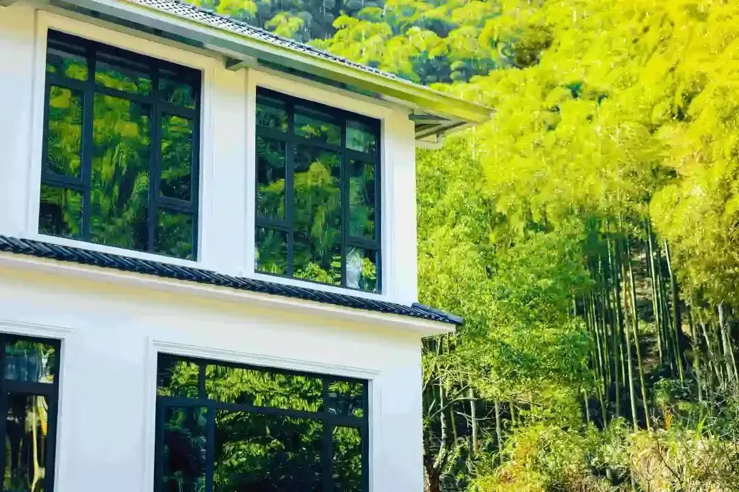 安吉漂流旅游团_安吉漂流跟团_安吉旅游漂流怎么玩