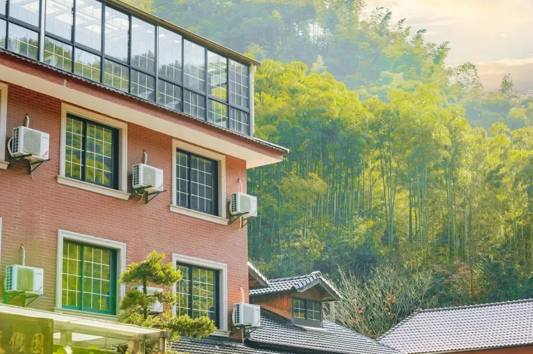 安吉漂流跟团_安吉旅游漂流怎么玩_安吉漂流旅游团