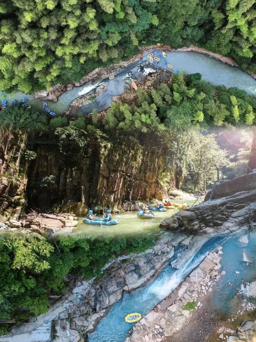 安吉漂流游记_安吉漂流旅游团_安吉漂流一日游