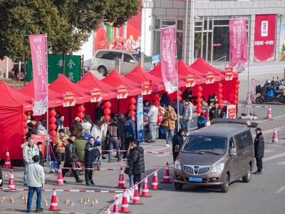 元旦餐桌“全家福”套餐已在江杨农产品批发市场“上线”